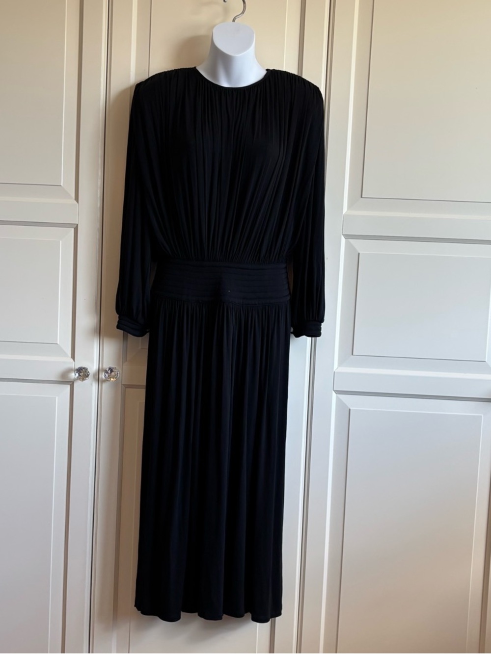 Vintage 1980s Wayne Clark Couture Dress – Open Back, Black Size 6 Elegant Formal